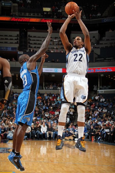 接近于零 接近于零