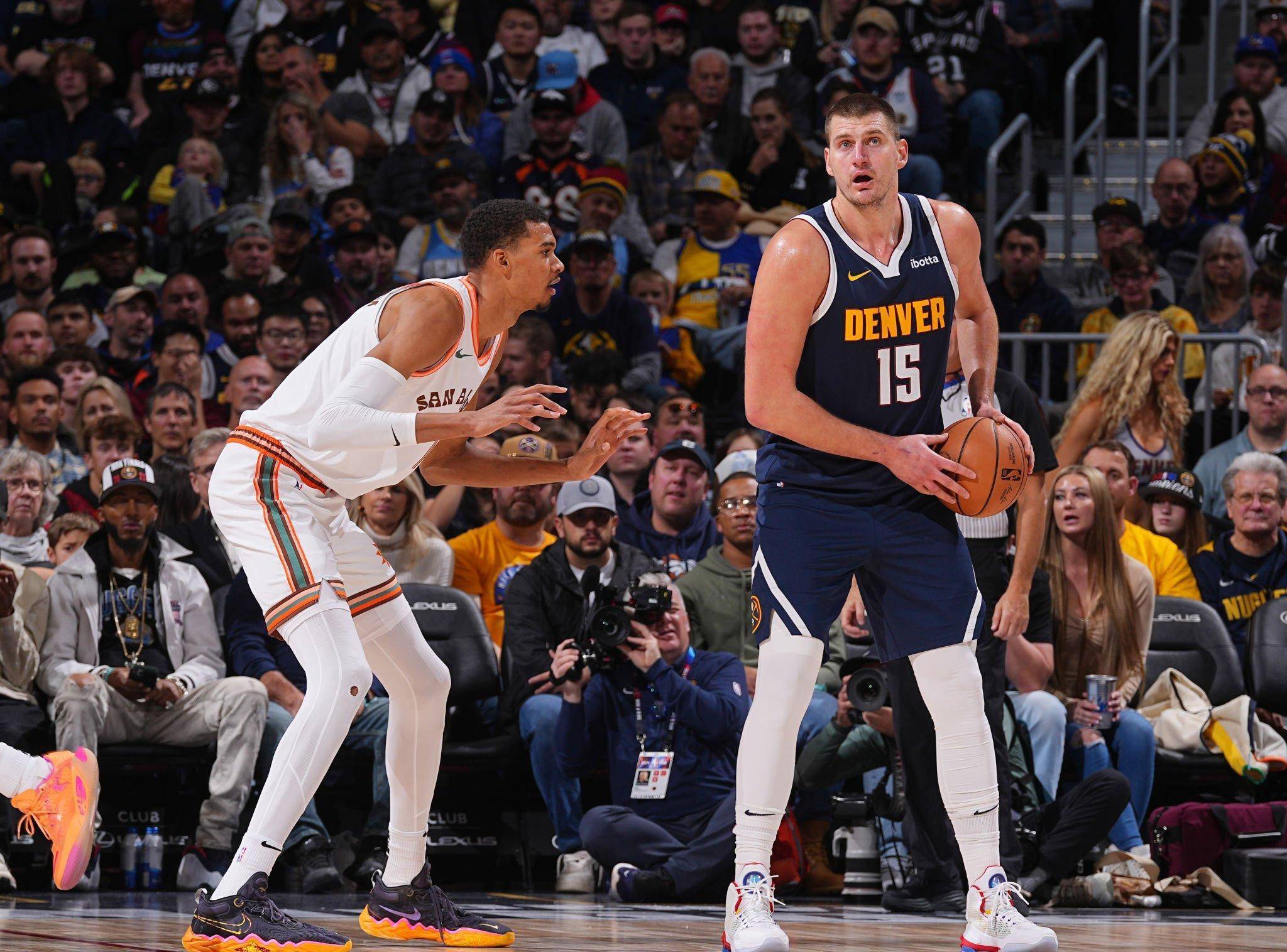 更牵动了发 更牵动了发